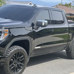 2020 GMC Sierra Elevate