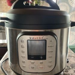 Great Condition Instapot
