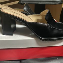 Women’s Gloria Vanderbilt Heels 