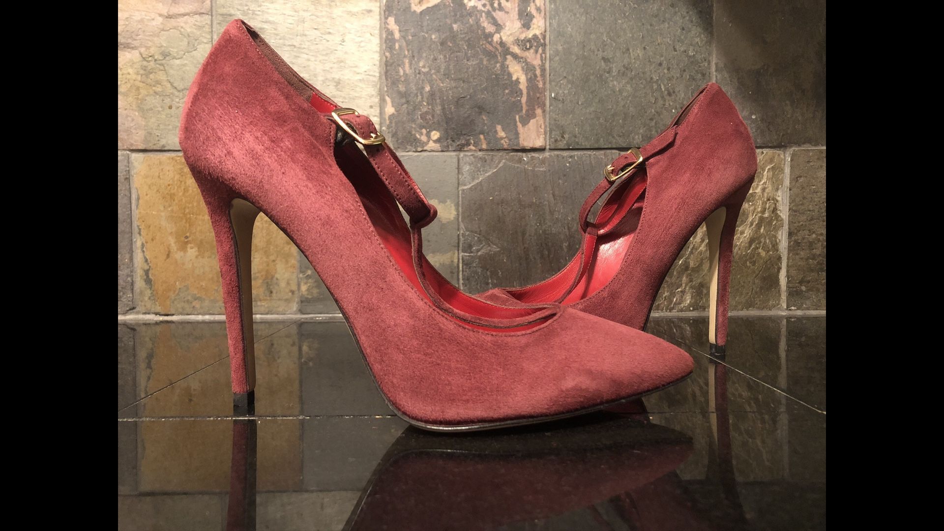 Charles David - Shoes / Suede Pumps New Size 8.5 8 1/2