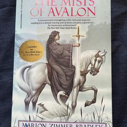 The Mists Of Avalon By Marion Zimmer Bradley 