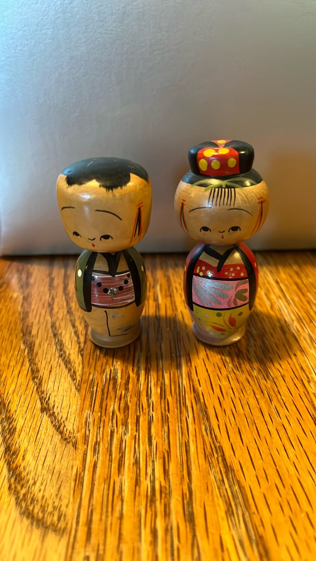 Lot Of Vintage Japanese Kakeshi dolls 
