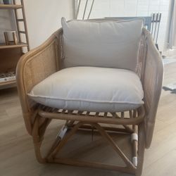 BRAND NEW RIALTO ACCENT CHAIR 
