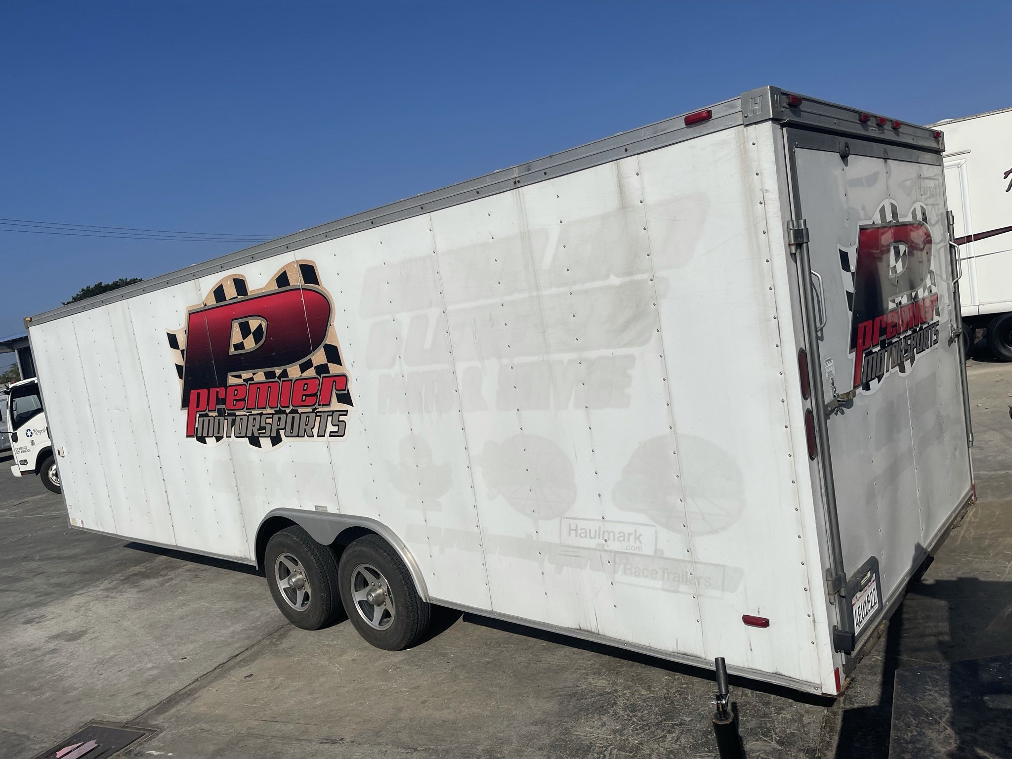 Use 20 Ft Trailer In Excelente Condition