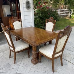 Vintage Expandable Dining Room Table- FREE