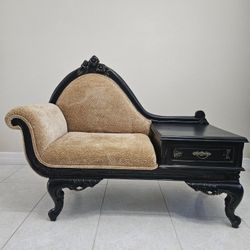 Vintage Gossip Bench