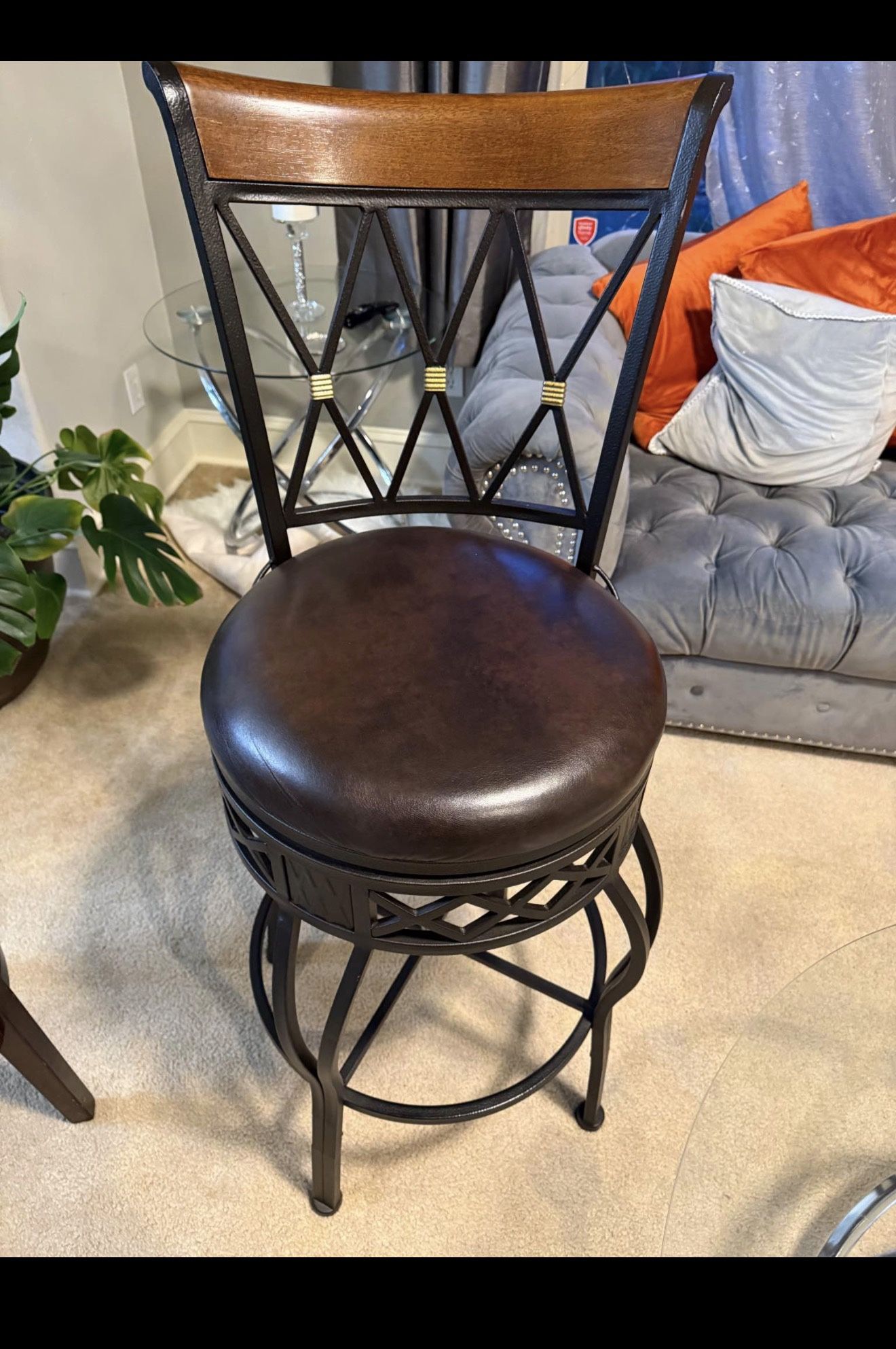 Swivel Bar Stools