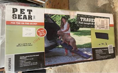 Large Like New Pet Dog Ramp
