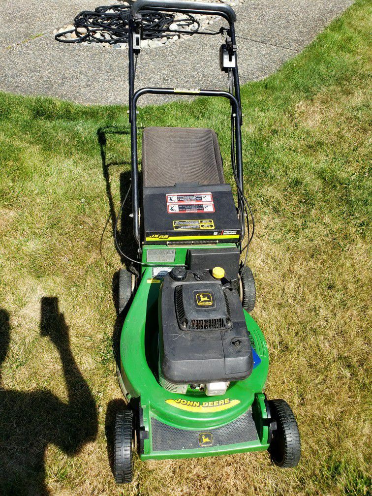 John Deere JX85 21" Steel Deck Walk Behind Lawn Mower for Sale in