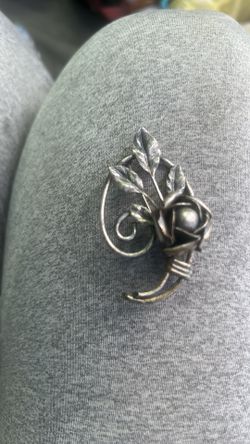 Vintage Sterling Silver Rose Brooch