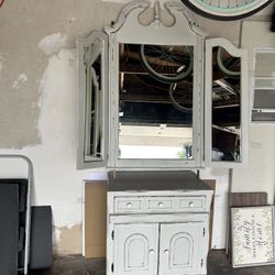 Beautiful Antique Vanity
