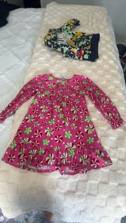 size 7 Christmas girls pajama