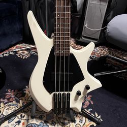 Headless Bass Guitar