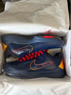 Kobe 5 Protro Caitlin Clark Indiana Fever Size 12
