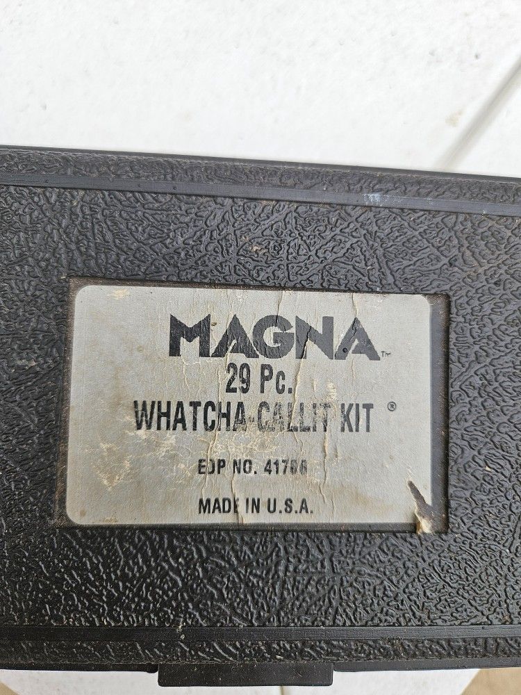 Magna Screwdriver set, Made in USA. Make offer!!