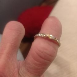Gold Diamond Ring