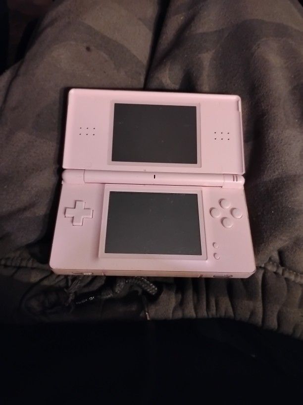 Nintendo DS Lite