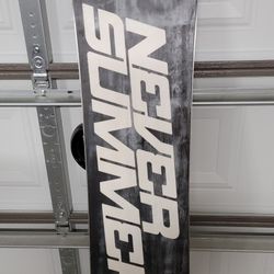 Never Summer Snowboard