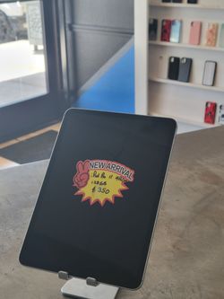 iPad Pro 11” 4th Gen 128GB Silver - $350