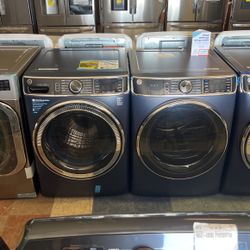 GE Blue Sapphire 5.0 Cu Ft  Front Load Washer & Electric Dryer Set 220 Volt Outlet 