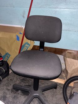 Desk chair