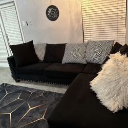 Beautiful Black Couch With Pillows Less Than Year Old