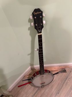 Banjo lots of potential instrument