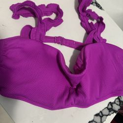 Brand New Swimming Top Size XL junior Or L Women Pick up near Costco Senter Rd Or near Santa Teresa HS SJ CA 95123 