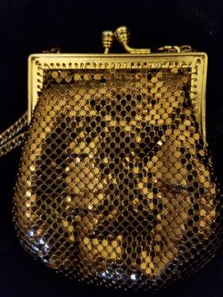 Vintage Whiting Davis gold Coin Evening bag