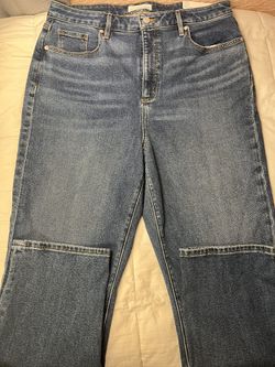 LOFT The Slim High-Rise Curvy Jeans – Size 32 – Gently Used & Stylish!** 