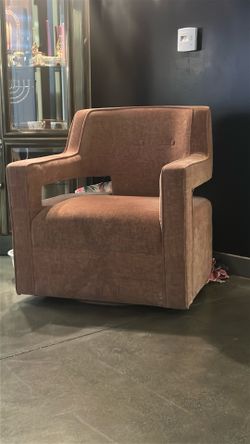 Peach swivel chair