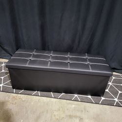 Upholstered Storage Ottoman 