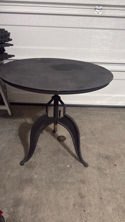 Free table