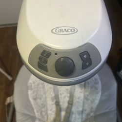 Graco Baby Swing