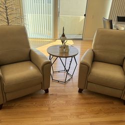 Brayna 35" Classic Leather Pushback Recliner