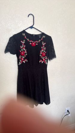 Lace dress