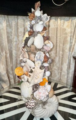 Homemade Seashells Topiary
