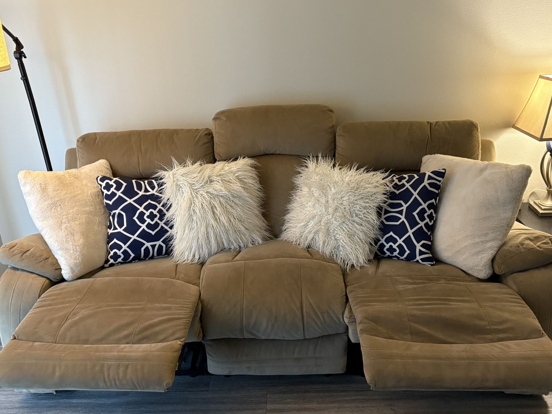 Recliner Sofa