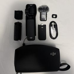 DJI Osmo Pocket 3 Creator Combo