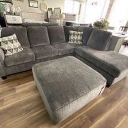 New Ashley Brand Gray Sectional Sofa Couch - Ottoman Sold Separately 