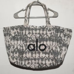 alo tote bag  