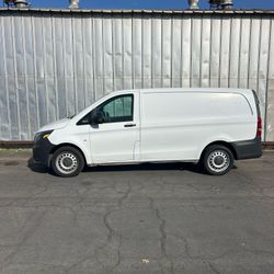 2018 Mercedes-Benz Metris