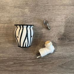 Scentsy Plug-In (Zebra)