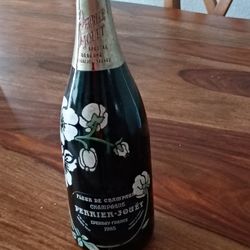 1985 bottle of champagne perrier jouey