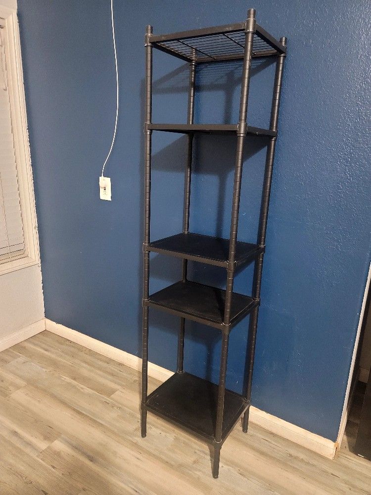 Black Metal Rack Shelf / Bookshelf/ Storage