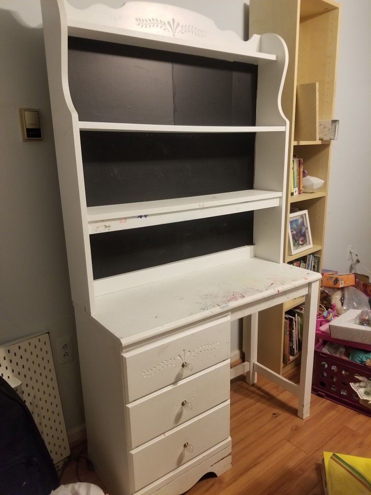 Child Desk/ Bookcase