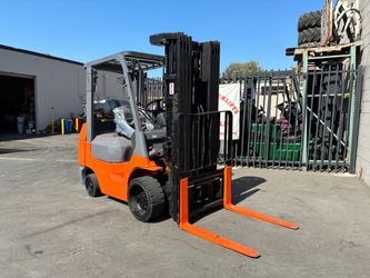 Toyota forklift 6000lb