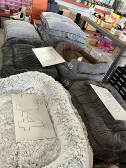Dog Beds $10-$20