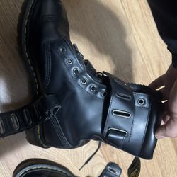 Dr Martens Boots