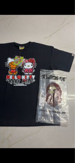 Bathing ape x hello kitty ( size: S,M)